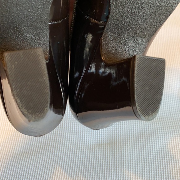 Mia Bloom Woman’s Slip On Shoes Round Toe Floral Block Heels Brown Size 6 M - Picture 7 of 12